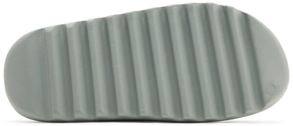 Yeezy Slides 'Salt' - Image 4