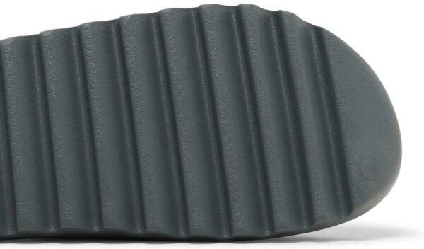 Yeezy Slides 'Slate Marine' - Image 4