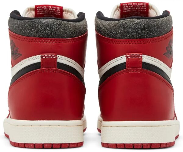 Air Jordan 1 Retro High OG 'Chicago Lost & Found' - Image 5